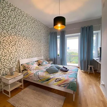 Swietokrzyska 32 1 Varsó